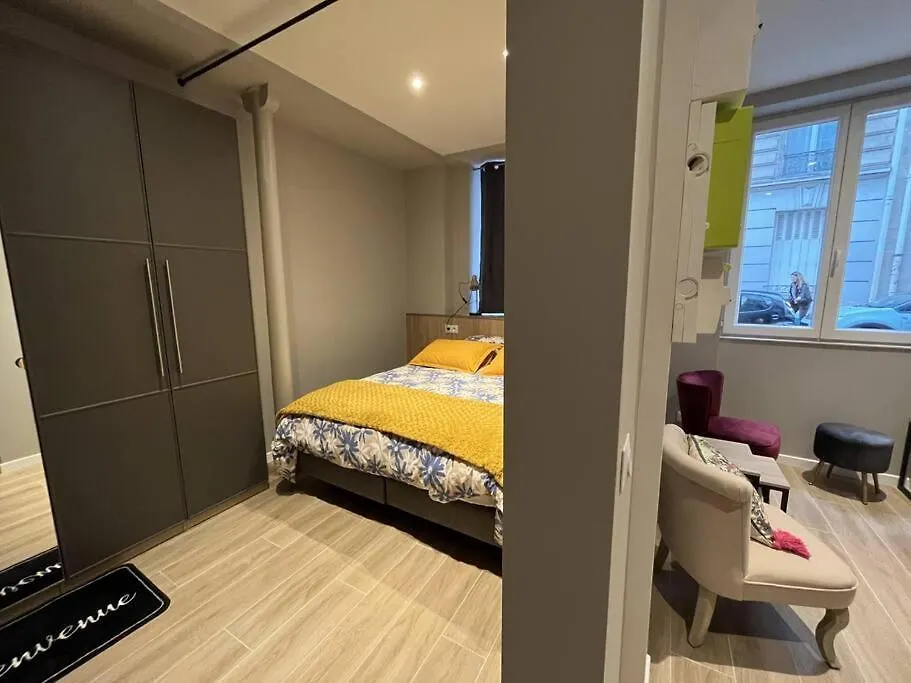 Apartment Flat *